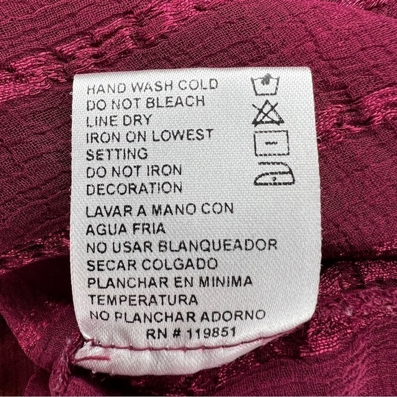 Large MNK Burgundy Red Sheer Blouse Beaded Accent Cap Sleeve Boat Neck - Picture 9 of 9